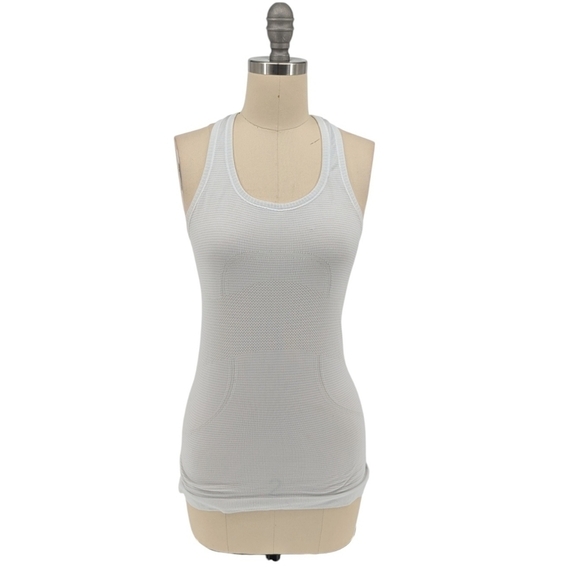 Lululemon Racerback Workout Tank Top White XS/S gym athleisure outdoors running - Picture 1 of 6